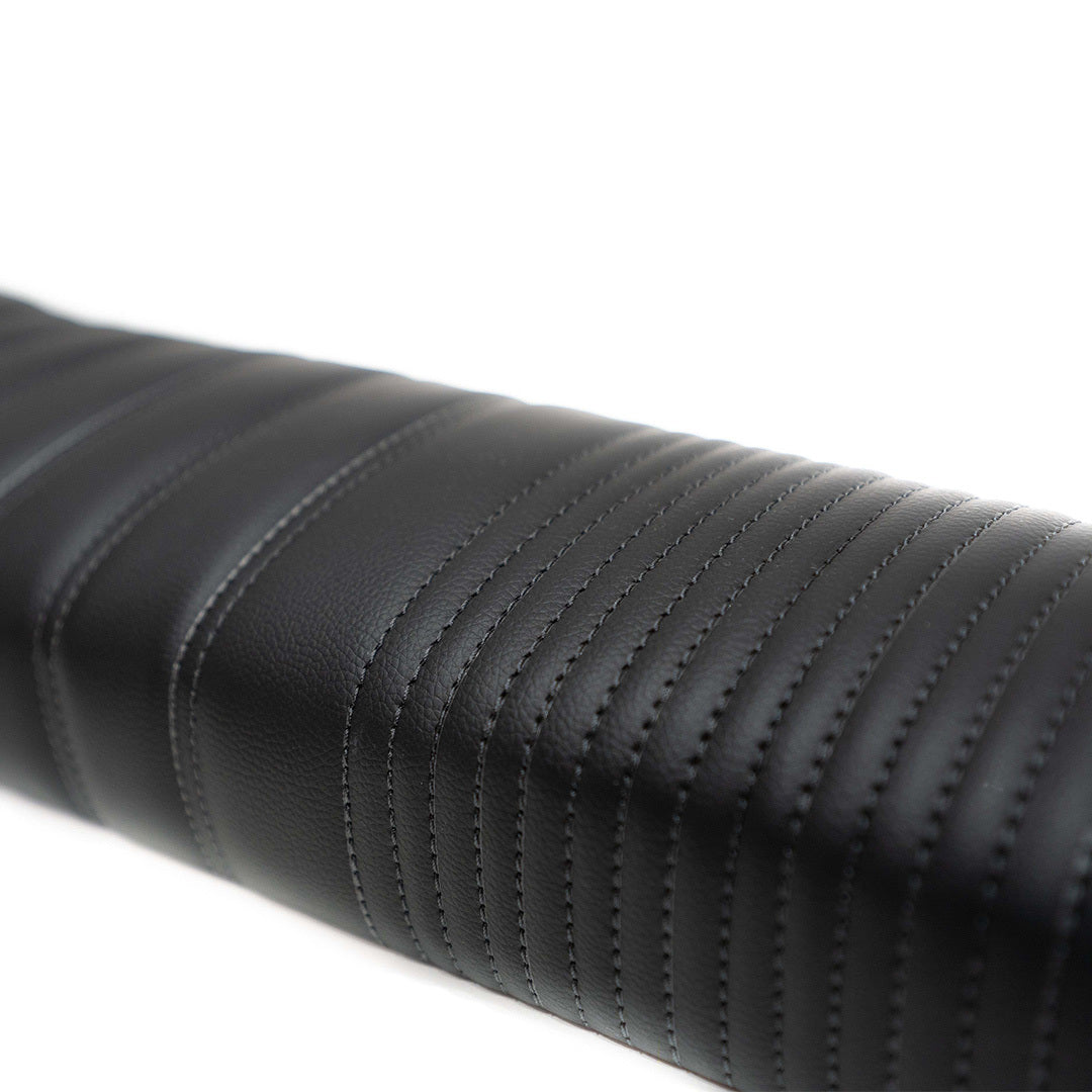 BlurBoundaries_SEAT_COVERS_BK-21