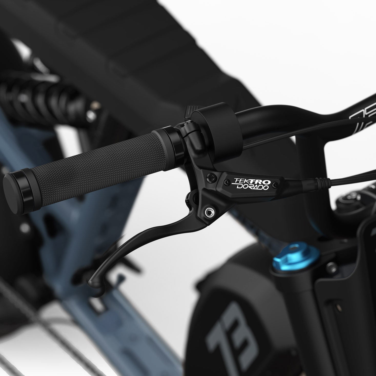 SUPER73_MY23.5_RAdventure_Core_PanthroBlue_Detail_18aeddc3-74fa-4a42-a827-d403caf1012b