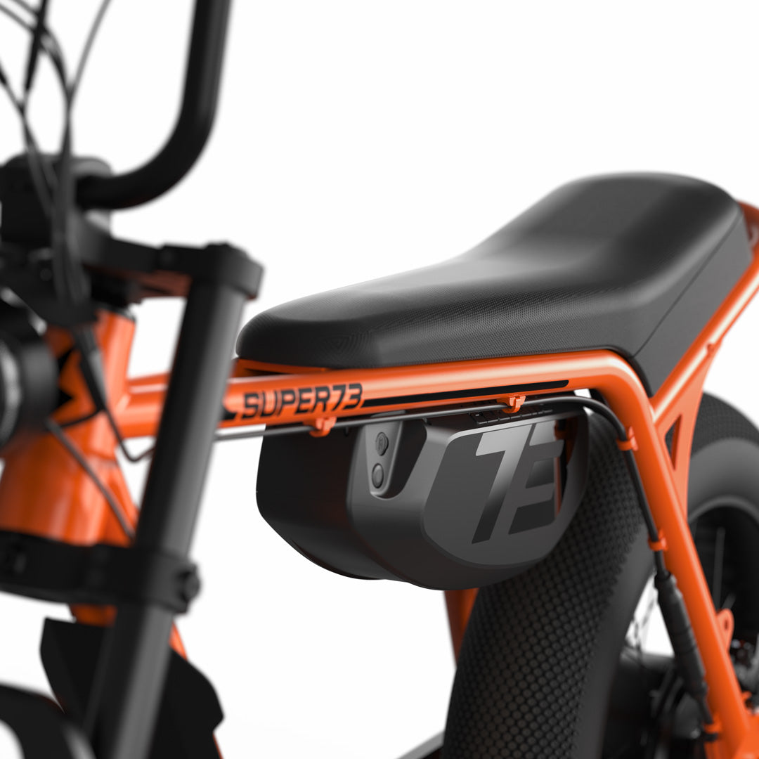Super73_LegacySeries_ZMiami_SE_AstroOrange_DetailBattery_1080x1080_64f1b84e-7ae9-4697-9bf4-d8e9f3df9549