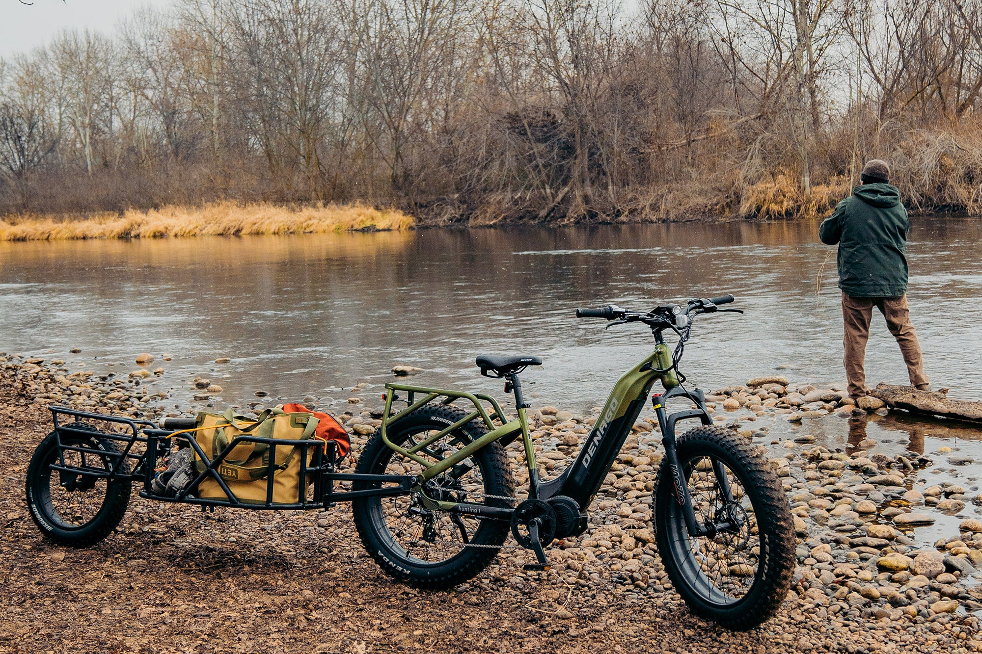 denago-hunting-ebike-using-in-fishing